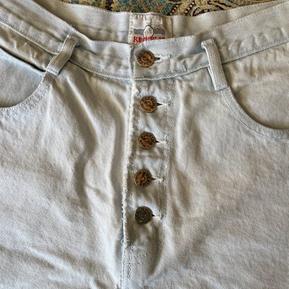 Vintage baggy denim shorts buttonhigh waist Republic distressed light wash 11/12 - Picture 4 of 7